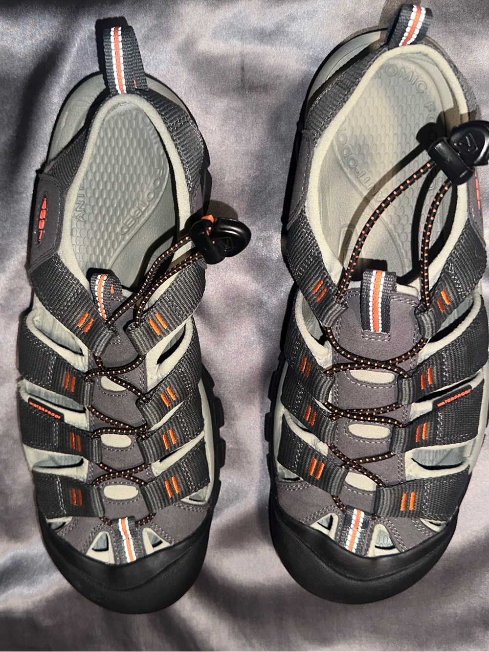 Men's Keen Newport H2 Sandals size 10